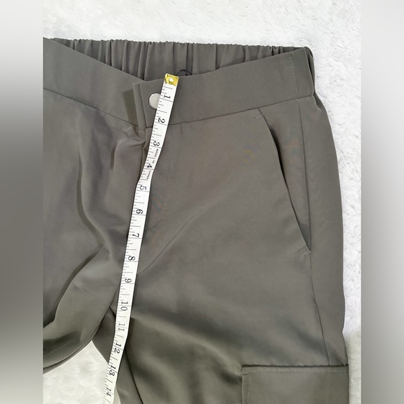 NWT- ZARA Cargo Pocket Olive Jogger Pants - Picture 8 of 10